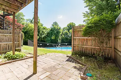 714 Garland Circle #E, Kalamazoo, MI 49008 - Photo 17