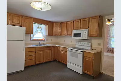 315 E Center Street, Concord, MI 49237 - Photo 13