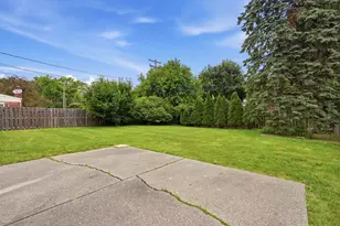 14140 Hubbard St, Livonia, MI 48154 - Photo 39