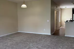 534 Constitution St, Canton, MI 48187 - Photo 7
