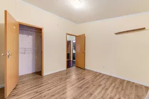 430 N Blue Creek Rd, Benton Harbor, MI 49022 - Photo 11