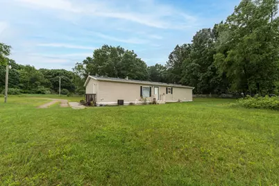 430 N Blue Creek Road, Benton Harbor, MI 49022 - Photo 19