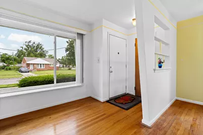 29919 Spring Arbor Drive, Inkster, MI 48141 - Photo 5