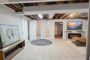 425 West St, Lansing, MI 48915 - Photo 29