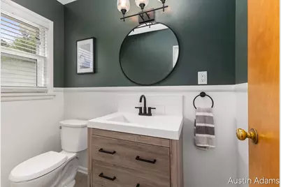 1925 Emerald Avenue NE, Grand Rapids, MI 49505 - Photo 15