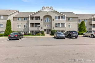 8362 N Jasonville Ct SE, Caledonia, MI 49316 - Photo 17