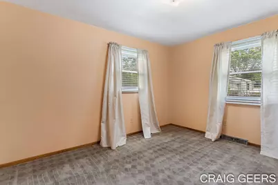 2864 Mustang Court NE, Grand Rapids, MI 49525 - Photo 27
