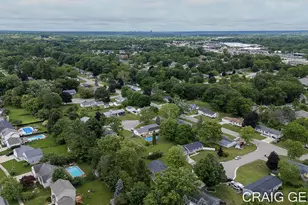 2864 Mustang Ct NE, Grand Rapids, MI 49525 - Photo 13