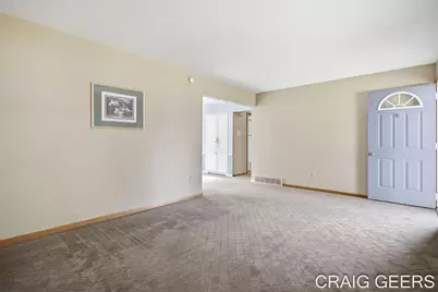 2864 Mustang Court NE, Grand Rapids, MI 49525 - Photo 17