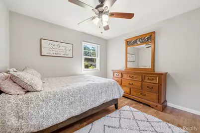 269 Cambridge Avenue, Holland, MI 49423 - Photo 11