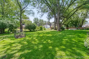 269 Cambridge Ave, Holland, MI 49423 - Photo 23