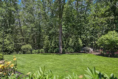 547 Roundtree Drive NE, Ada, MI 49301 - Photo 17