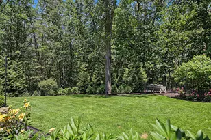 547 Roundtree Dr NE, Ada, MI 49301 - Photo 17