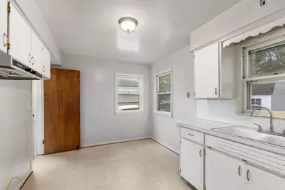 2519 Woodward Avenue SW, Wyoming, MI 49509 - Photo 7