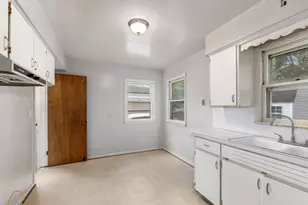 2519 Woodward Ave SW, Wyoming, MI 49509 - Photo 7