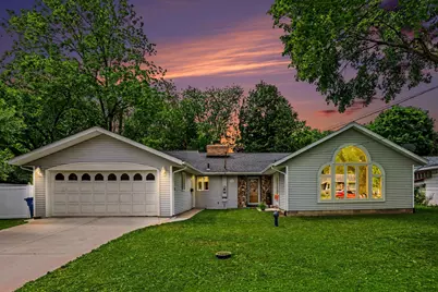 3923 Devonshire Avenue, Kalamazoo, MI 49006 - Photo 3