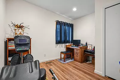 3923 Devonshire Avenue, Kalamazoo, MI 49006 - Photo 15