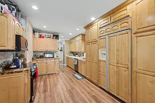 3923 Devonshire Ave, Kalamazoo, MI 49006 - Photo 7