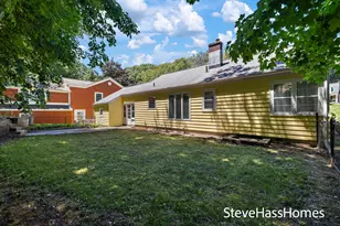 186 Grand Ave, Grand Haven, MI 49417 - Photo 43