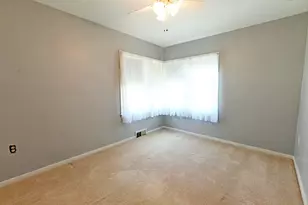 186 Grand Ave, Grand Haven, MI 49417 - Photo 29