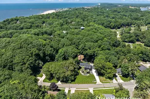 186 Grand Ave, Grand Haven, MI 49417 - Photo 9