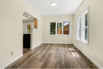 320 Trimble Avenue, Kalamazoo, MI 49048 - Photo 9