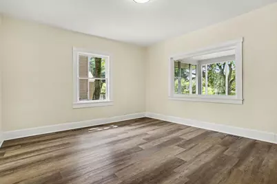 320 Trimble Avenue, Kalamazoo, MI 49048 - Photo 11