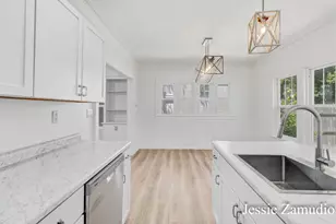 1810 Eastern Ave SE, Grand Rapids, MI 49507 - Photo 13