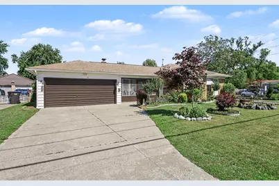 3810 Clyde Park Avenue SW, Wyoming, MI 49509 - Photo 3