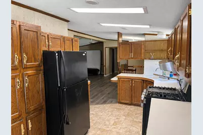 5809 Barnhart Road, Ludington, MI 49431 - Photo 5