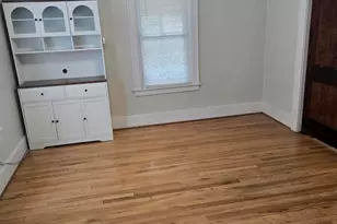 917 Forestdale Rd, Royal Oak, MI 48067 - Photo 5