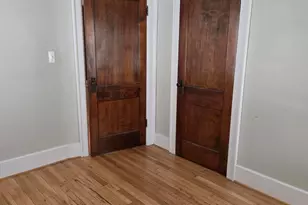 917 Forestdale Rd, Royal Oak, MI 48067 - Photo 11
