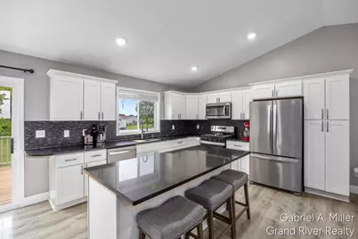 13555 Becker Court NE, Cedar Springs, MI 49319 - Photo 13
