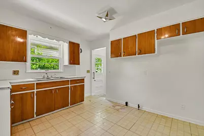 1057 Lyon Street NE, Grand Rapids, MI 49503 - Photo 7