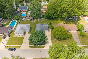 3815 Perry Ave SW, Wyoming, MI 49519 - Photo 11