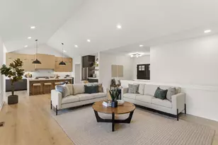 3126 Red Oak Dr, Saugatuck, MI 49453 - Photo 9