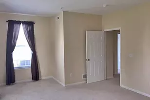 926 W Summerfield Gln Cir, Ann Arbor, MI 48103 - Photo 5