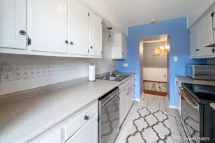 1457 N Saxony Dr SE, Grand Rapids, MI 49508 - Photo 9