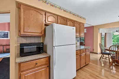 34555 Dover Avenue, Livonia, MI 48150 - Photo 13