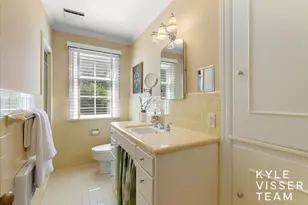 2089 Robinson Rd SE, Grand Rapids, MI 49506 - Photo 39
