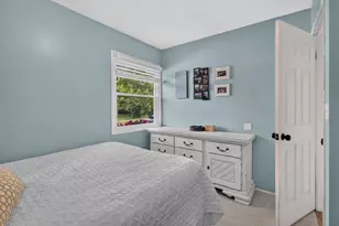 1371 Beckwith Ave NE, Grand Rapids, MI 49505 - Photo 17