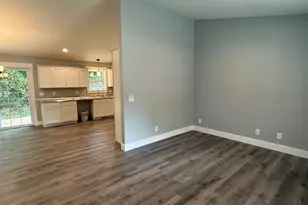 605 Spring St, Whitehall, MI 49461 - Photo 5