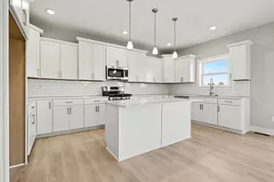 6281 Comiskey Rd, Stevensville, MI 49127 - Photo 9