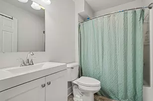 2226 Blodgett St, Muskegon, MI 49441 - Photo 17