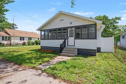 2226 Blodgett Street, Muskegon, MI 49441 - Photo 3