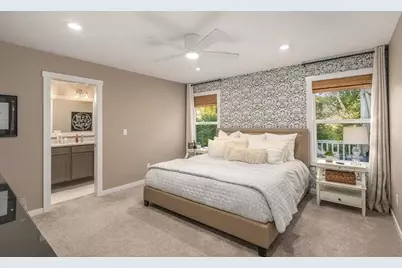 194 Hickory Valley Drive, Kalamazoo, MI 49009 - Photo 11