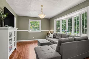21650 Maple Glen Dr, Edwardsburg, MI 49112 - Photo 5