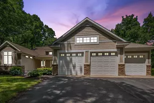 3475 Trail W Dr NE, Grand Rapids, MI 49525 - Photo 3