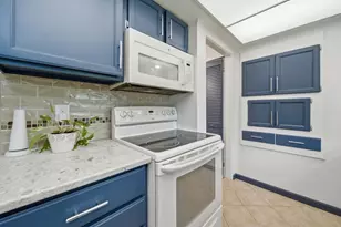 14009 Arnold St, Bedford, MI 48239 - Photo 9