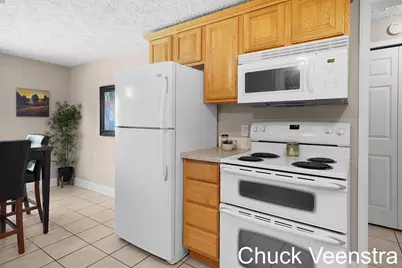 5668 E Town #5, Hudsonville, MI 49426 - Photo 9